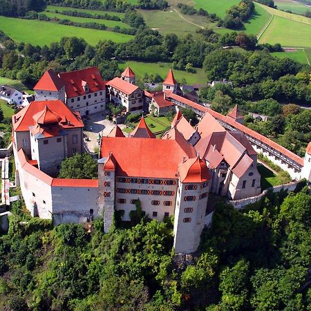 Schlosshotel Harburg Bagian luar foto