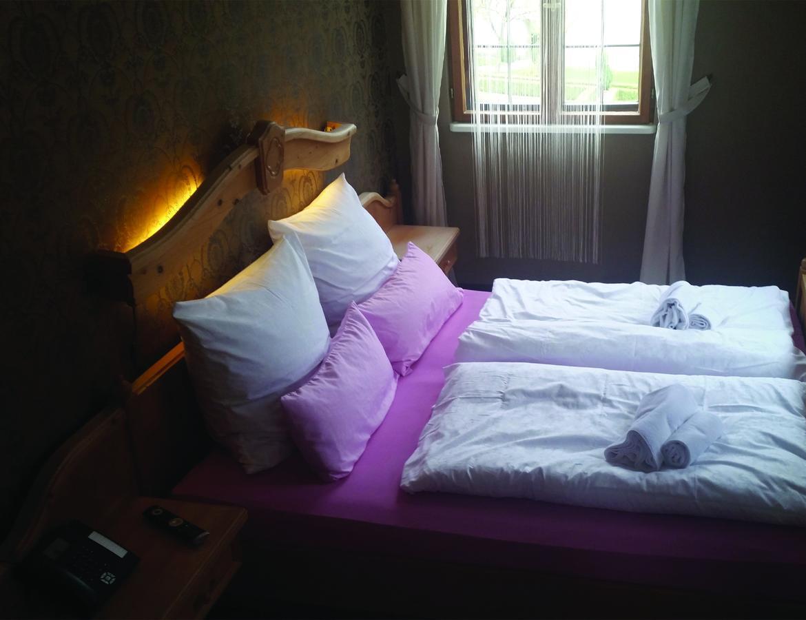Schlosshotel Harburg Bagian luar foto