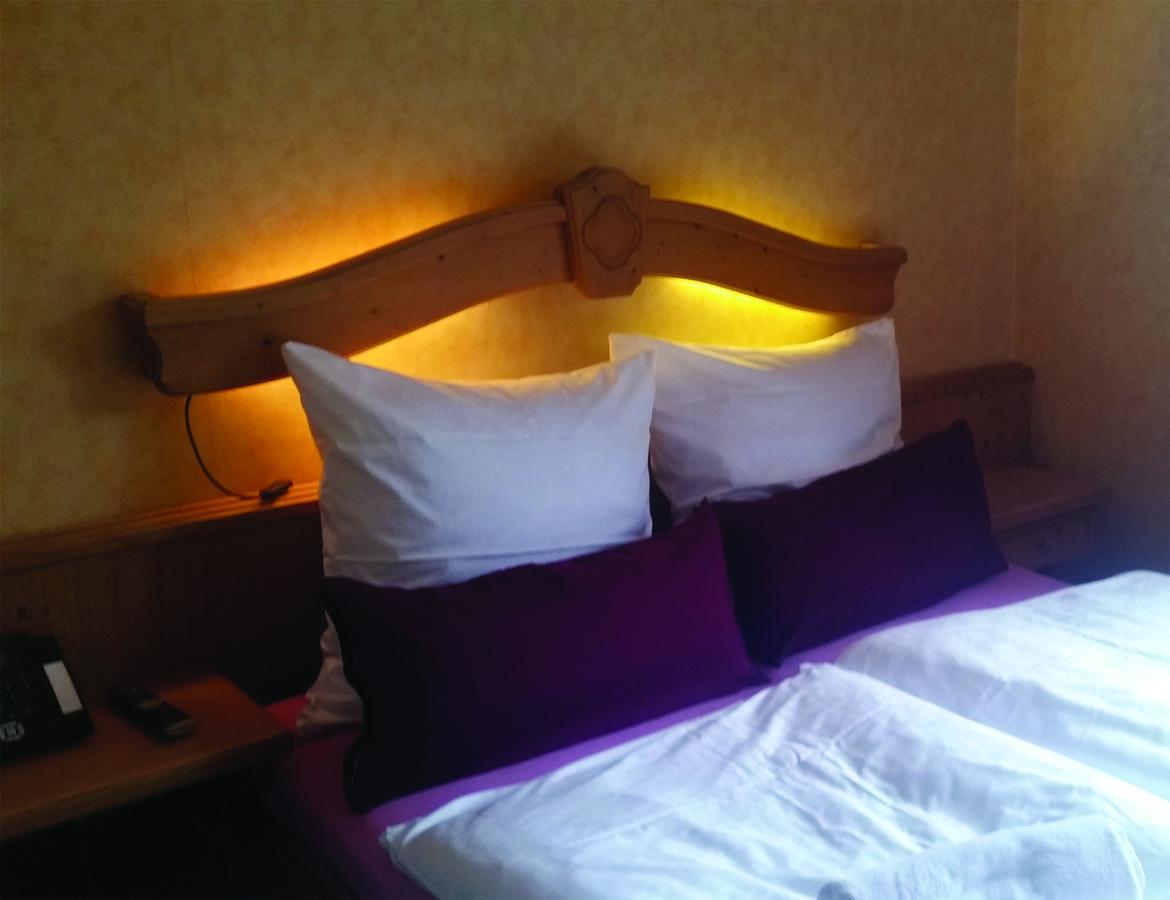 Schlosshotel Harburg Bagian luar foto