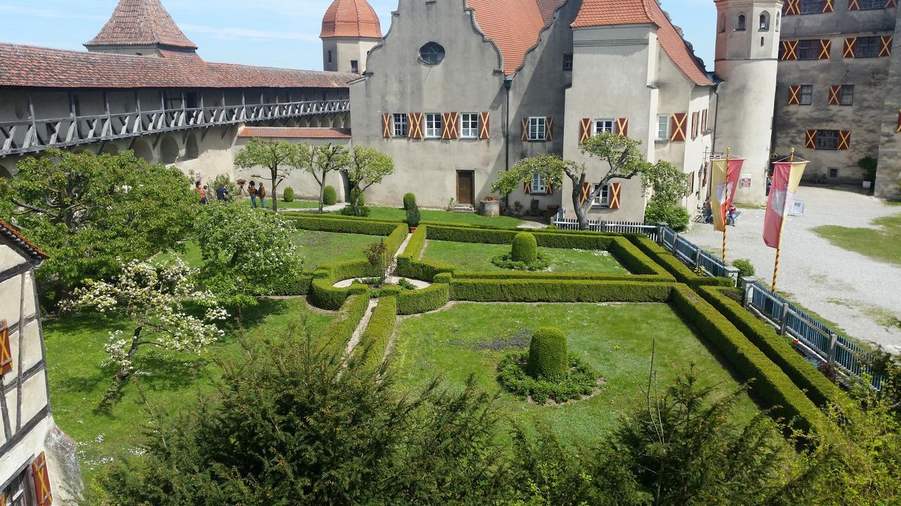 Schlosshotel Harburg Bagian luar foto
