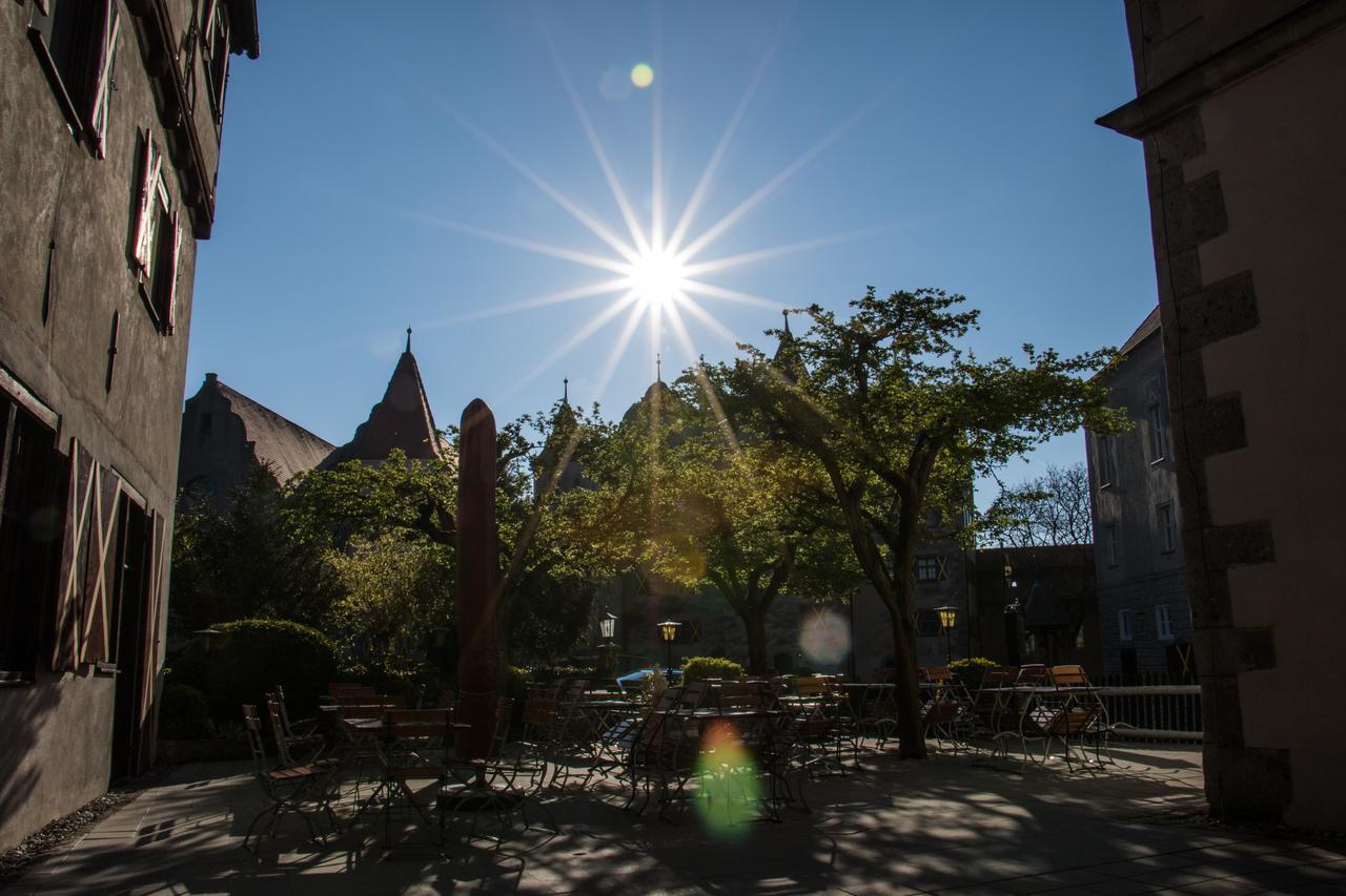 Schlosshotel Harburg Bagian luar foto